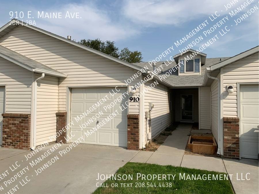 Townhouse for rent at 910 E Maine Ave, Nampa, ID 83686