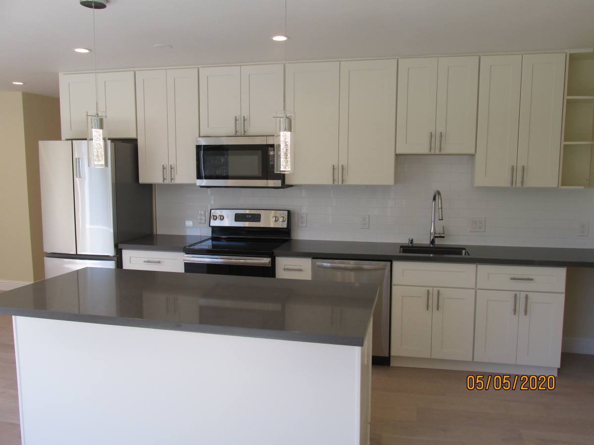 Apartment for rent at 365 Warwick Ave #302, Oakland, CA 94610