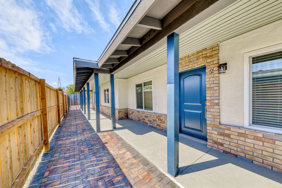 Apartment for rent at 208 N 13th St, Las Vegas, NV 89101