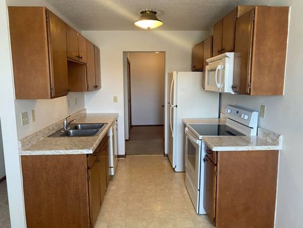 Apartment for rent at 1122 27th Ave S, Moorhead, MN 56560
