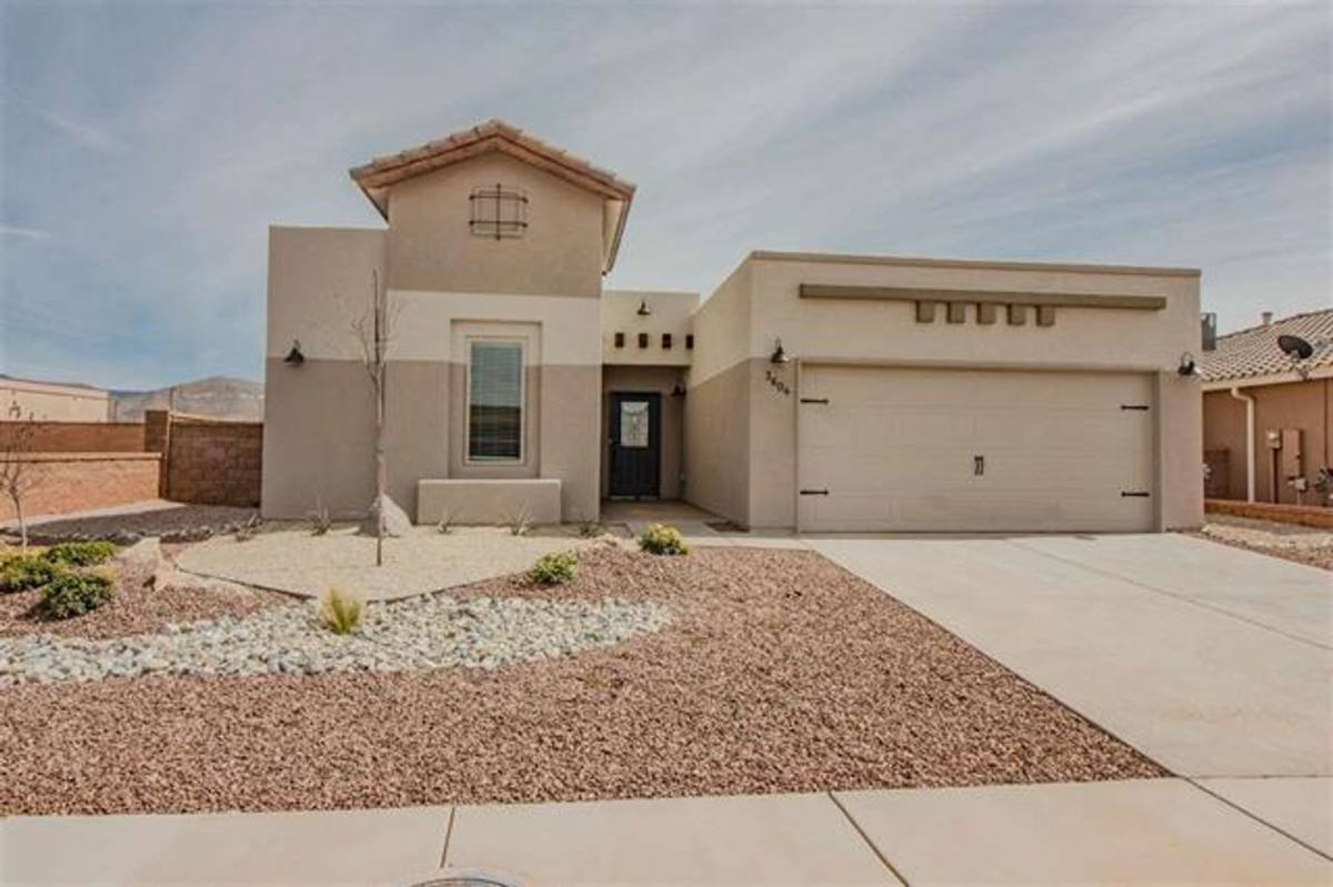 House for rent at 3604 Red Arroyo Dr, Alamogordo, NM 88310