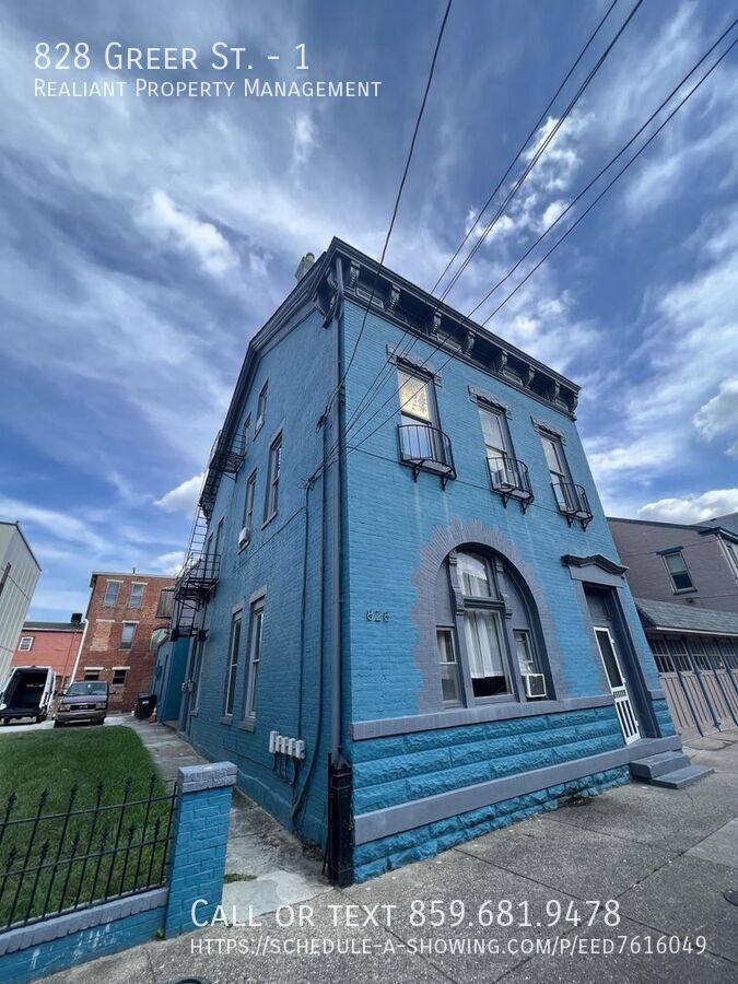 Apartment for rent at 828 Greer St #1, Covington, KY 41011