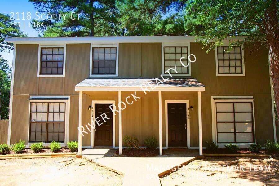 Townhouse for rent at 2118 Scotty Court, Little Rock, AR 72204