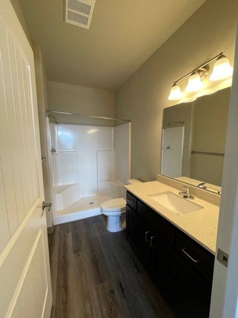Apartment for rent at 1392 SE Yarrow Ave, Madras, OR 97741