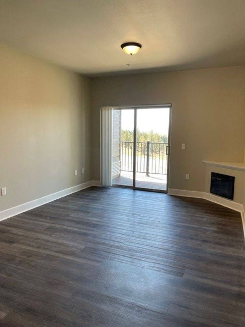 Apartment for rent at 1392 SE Yarrow Ave, Madras, OR 97741