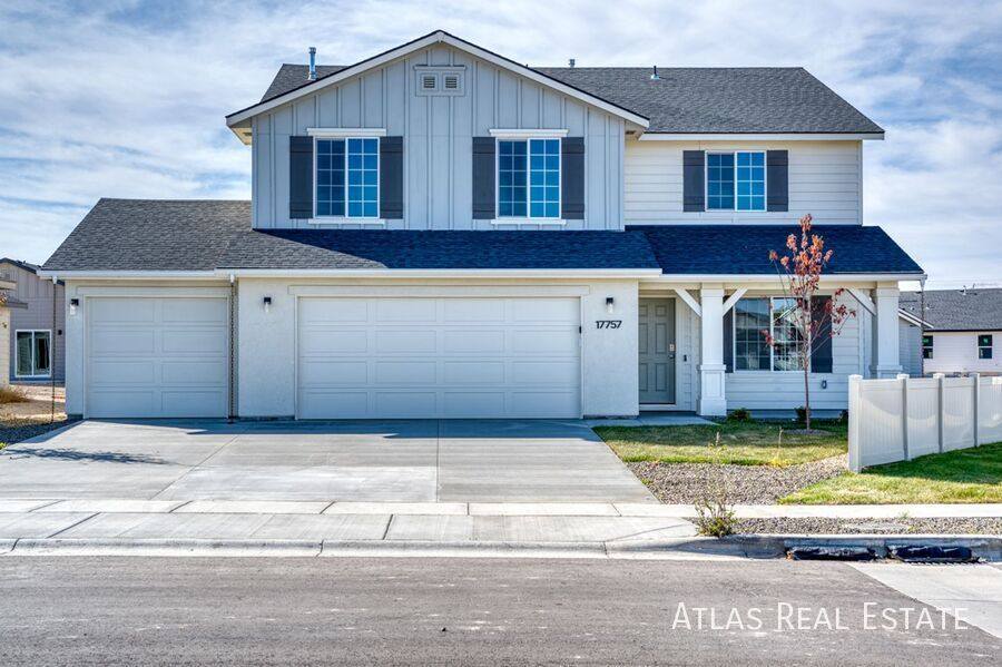 House for rent at 17805 N Harpster Way, Nampa, ID 83687