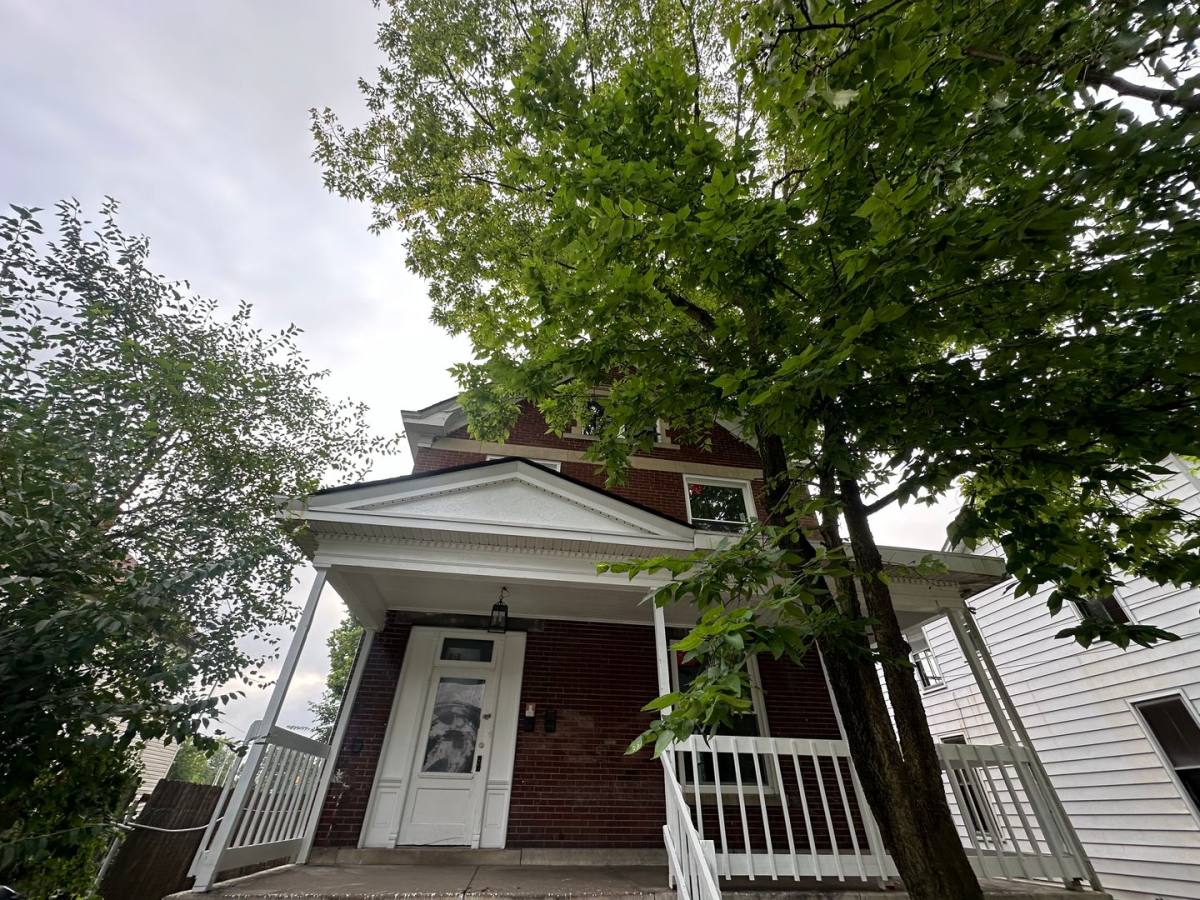 House for rent at 610 S Second St, Hamilton, OH 45011