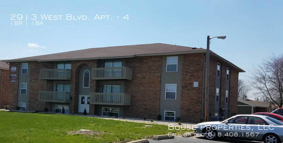 Apartment for rent at 2913 W Blvd #4, Belleville, IL 62221