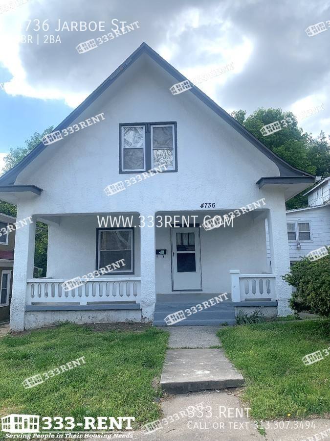 House for rent at 4736 Jarboe St, Kansas City, MO 64111