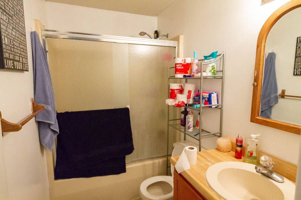 Apartment for rent at 1409 W Jackson St, Muncie, IN 47303