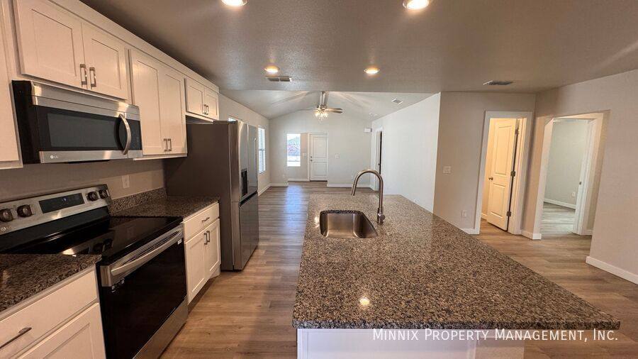 House for rent at 7710 Elm Ave, Lubbock, TX 79404