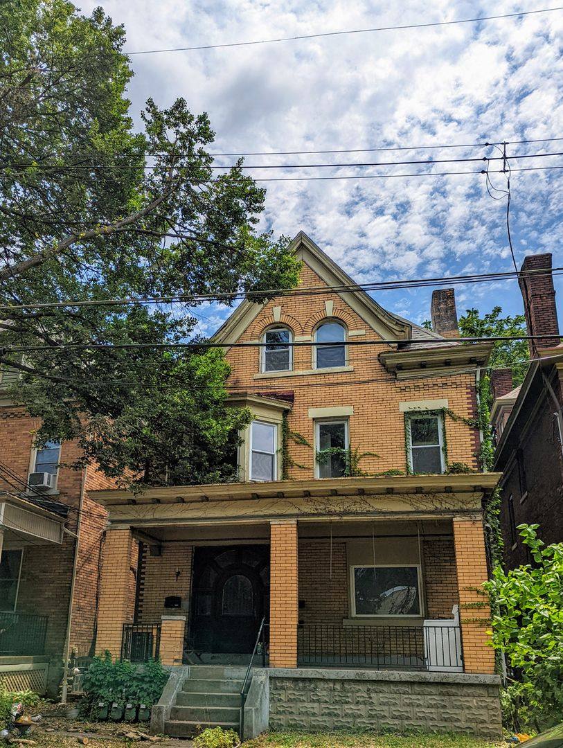 Apartment for rent at 229 Amber St, Pittsburgh, PA 15206
