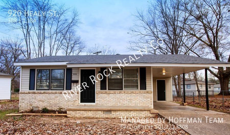 House for rent at 920 Healy St, North Little Rock, AR 72117