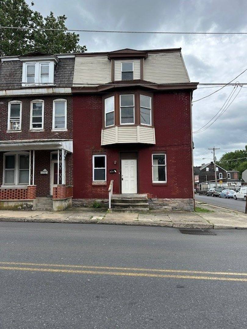 Apartment for rent at 1328 Lehman St #2, Lebanon, PA 17046