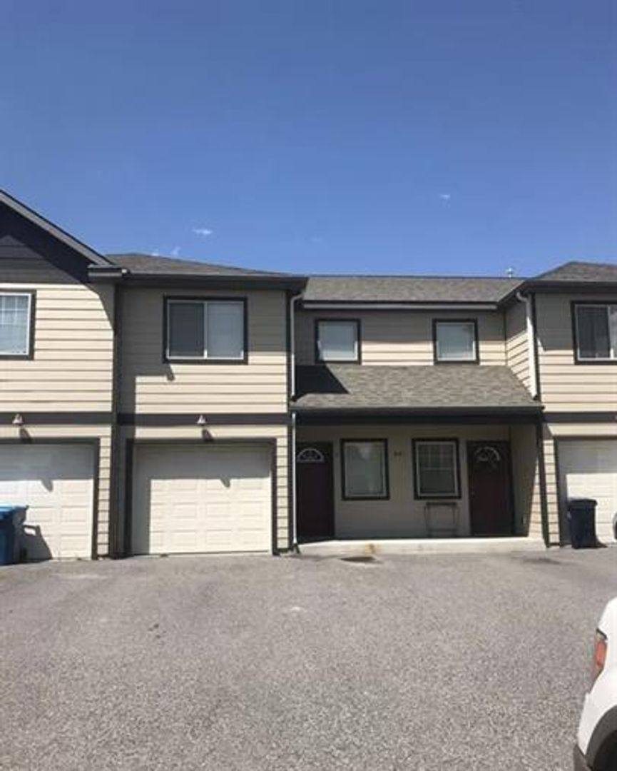 Townhouse for rent at 941 Saxon Way #B, Bozeman, MT 59718