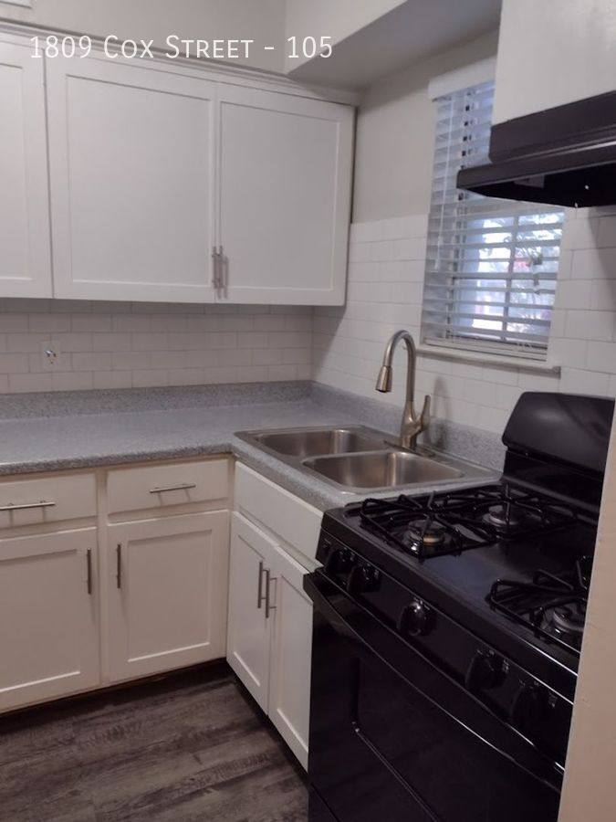 Apartment for rent at 1809 Cox St #105, Carrollton, TX 75006
