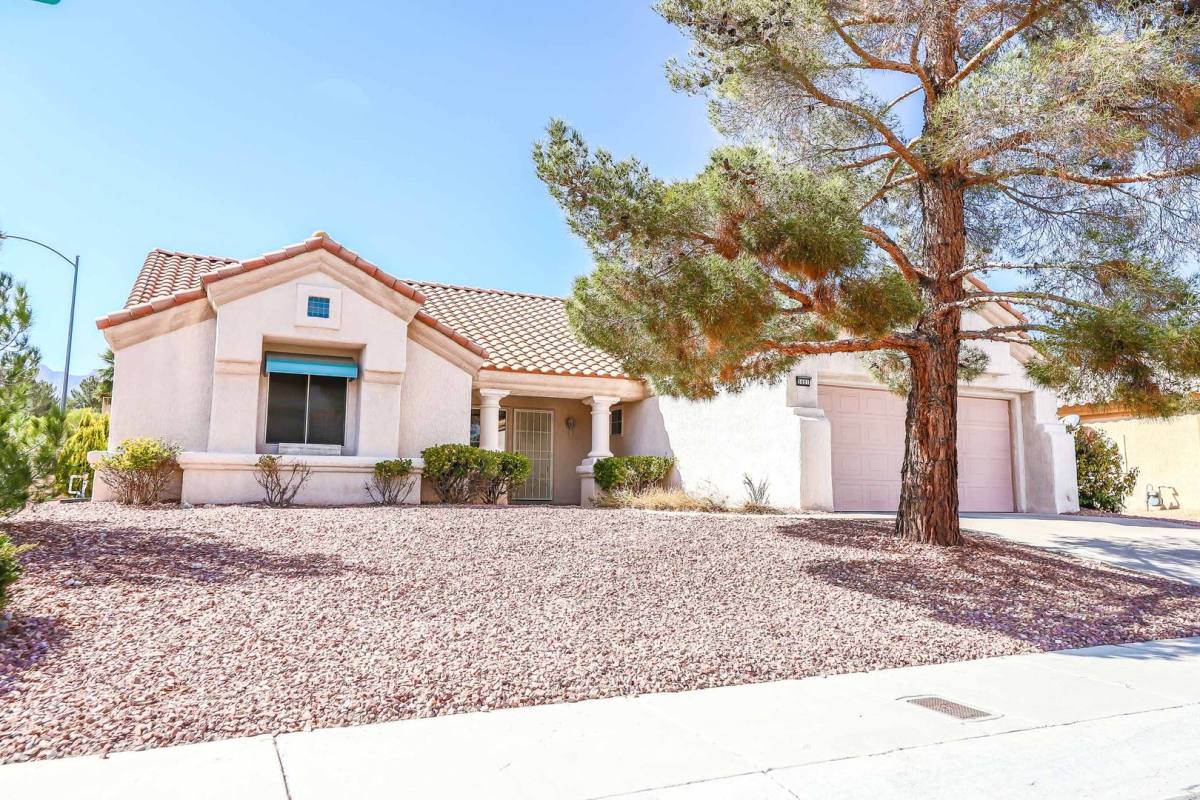 House for rent at 3001 Anna Bay Dr, Las Vegas, NV 89134