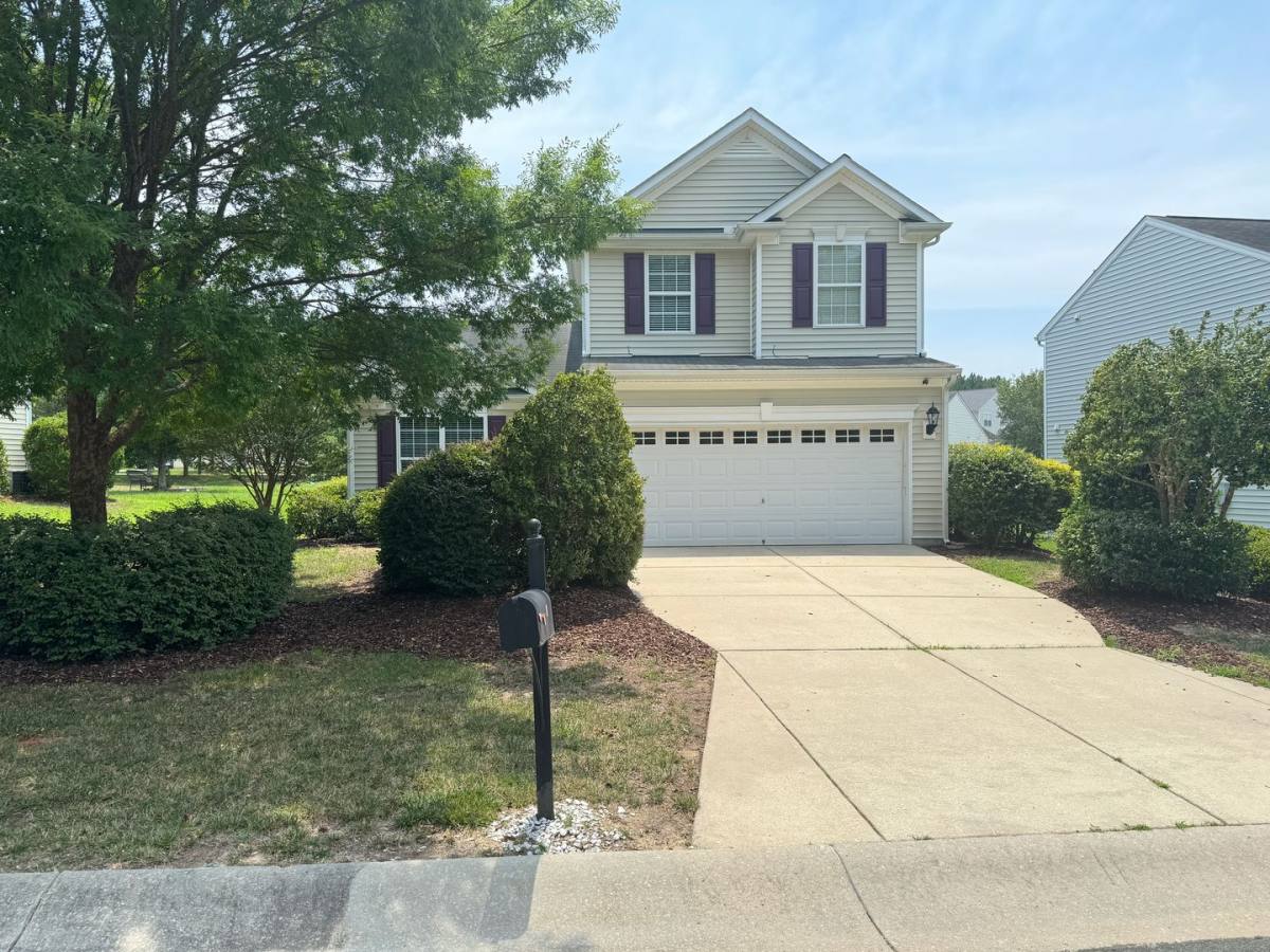 House for rent at 5 Crescent Hill Court, Durham, NC 27704