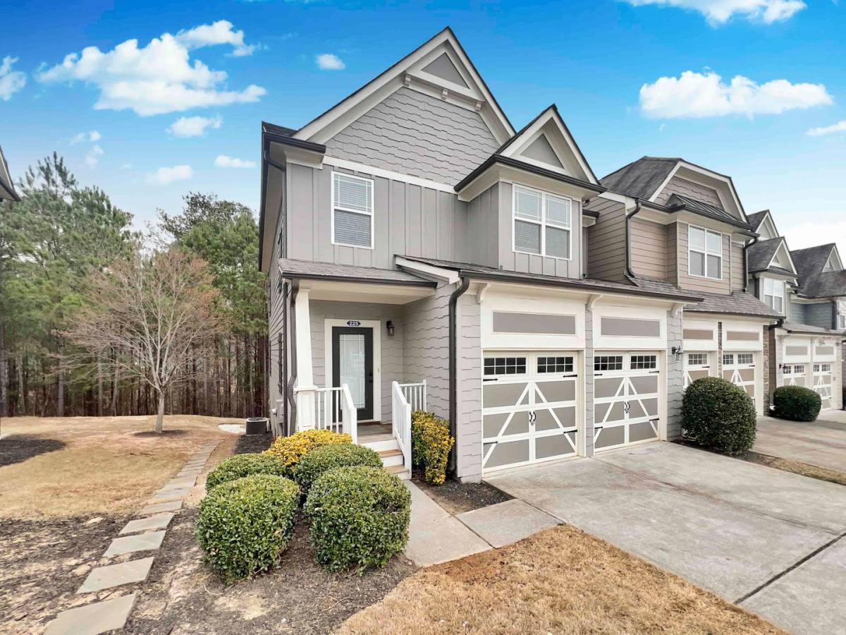 House for rent at 225 Stone Park Dr, Woodstock, GA 30188
