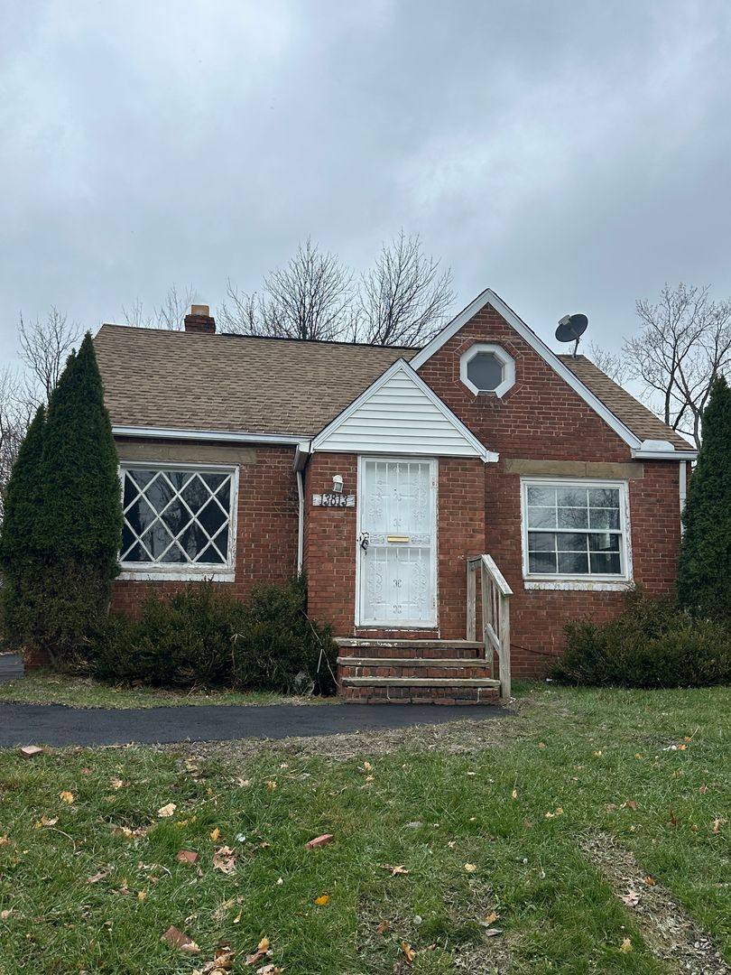 House for rent at 13813 N Dr, Cleveland, OH 44105