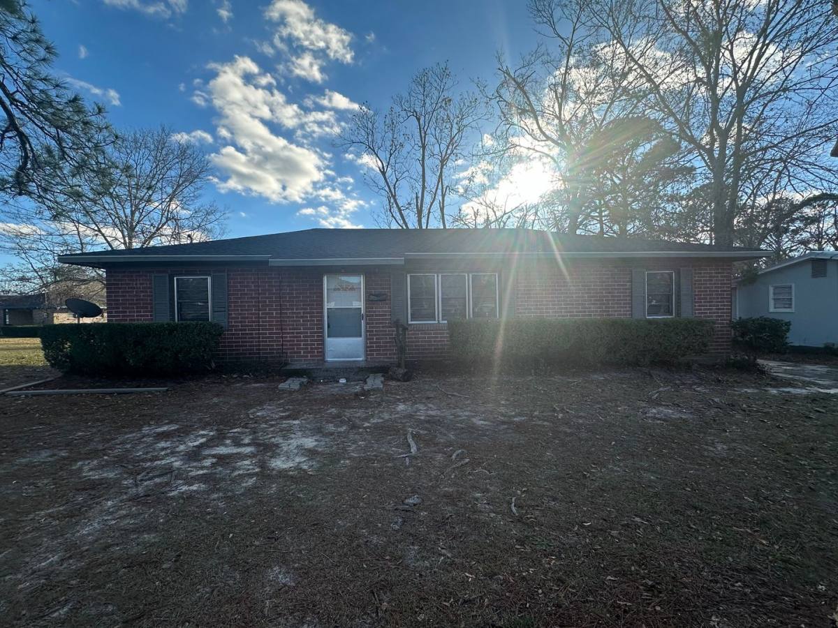 905 E 5th St, Vidalia, GA 30474