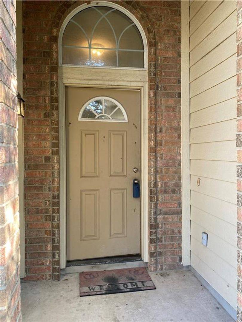 House for rent at 561 Golden Creek Dr, Round Rock, TX 78665