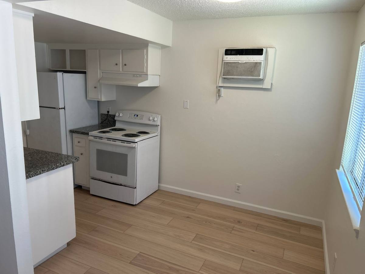 Apartment for rent at 630 Maple St, West Sacramento, CA 95691