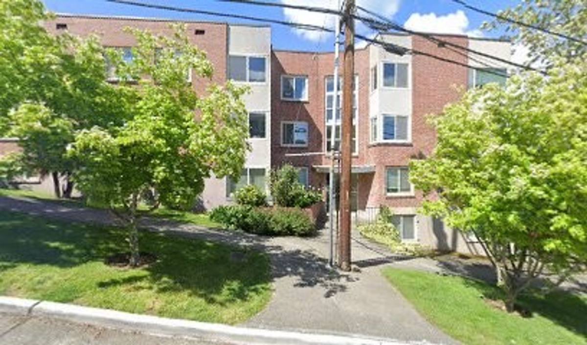 Apartment for rent at 2500 E Denny Way #202, Seattle, WA 98122