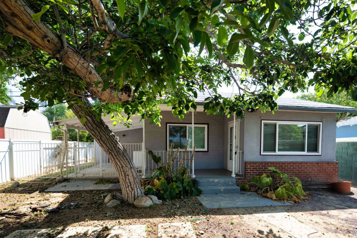 House for rent at 316 N Lima St, Burbank, CA 91505