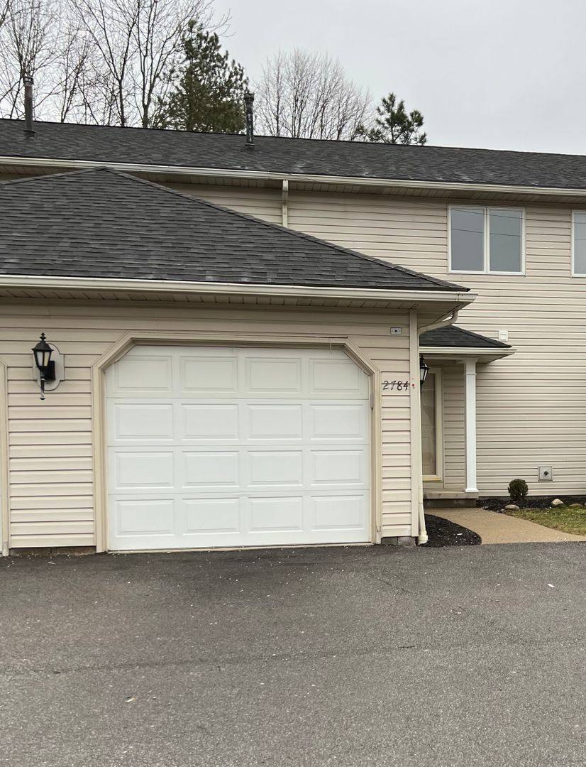 Condo for rent at 2784 Sand Run Parkway, Akron, OH 44333