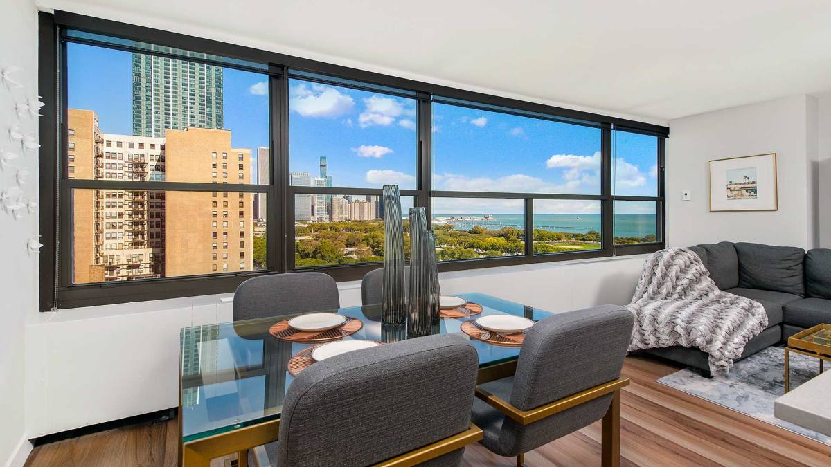 Apartment for rent at 1130 S Michigan Ave, Chicago, IL 60605