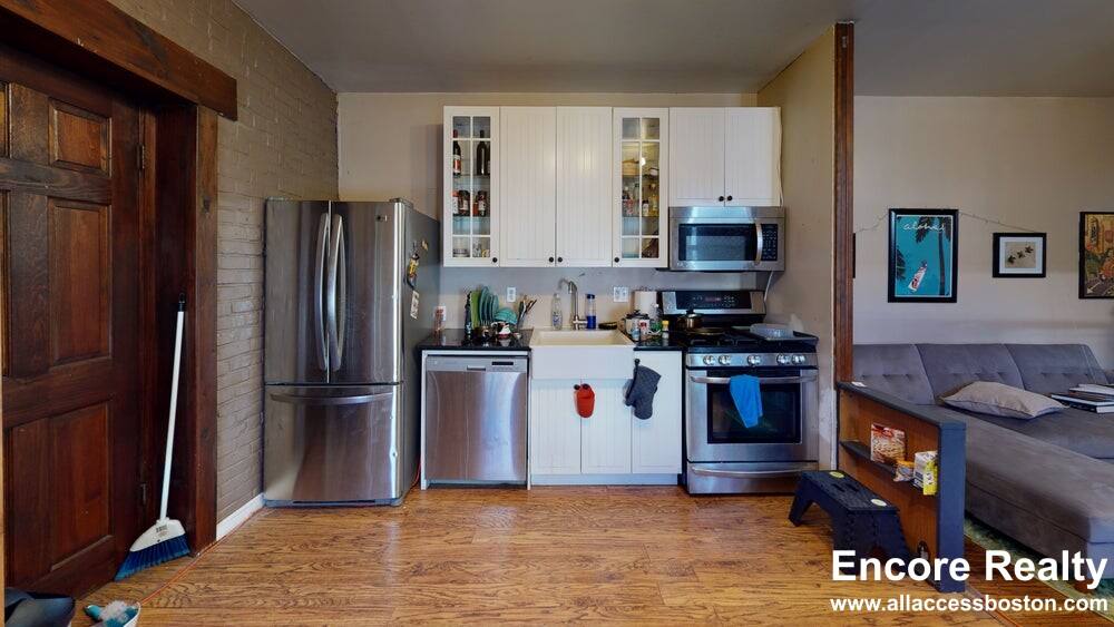 Apartment for rent at 47 Park Vale #6, Allston, MA 02134