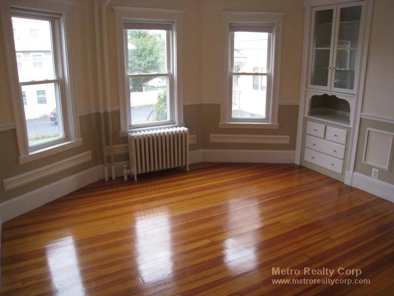 House for rent at 18 Bigelow St #1, Brighton, MA 02135