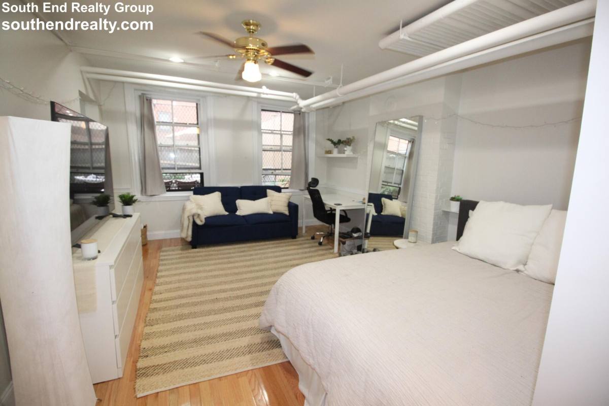 Apartment for rent at 193 Warren Ave #1, Boston, MA 02116