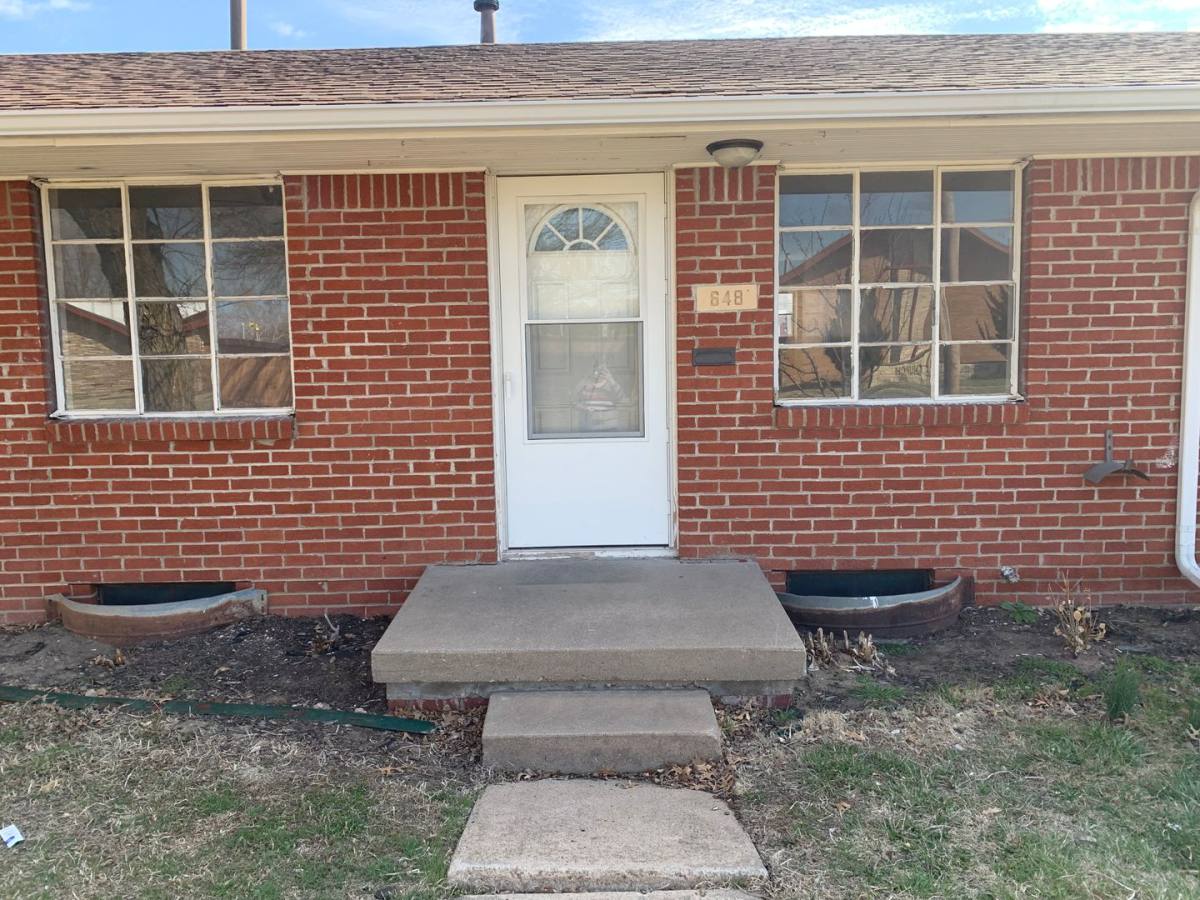 Apartment for rent at 648 S Woodlawn, Wichita, KS 67218