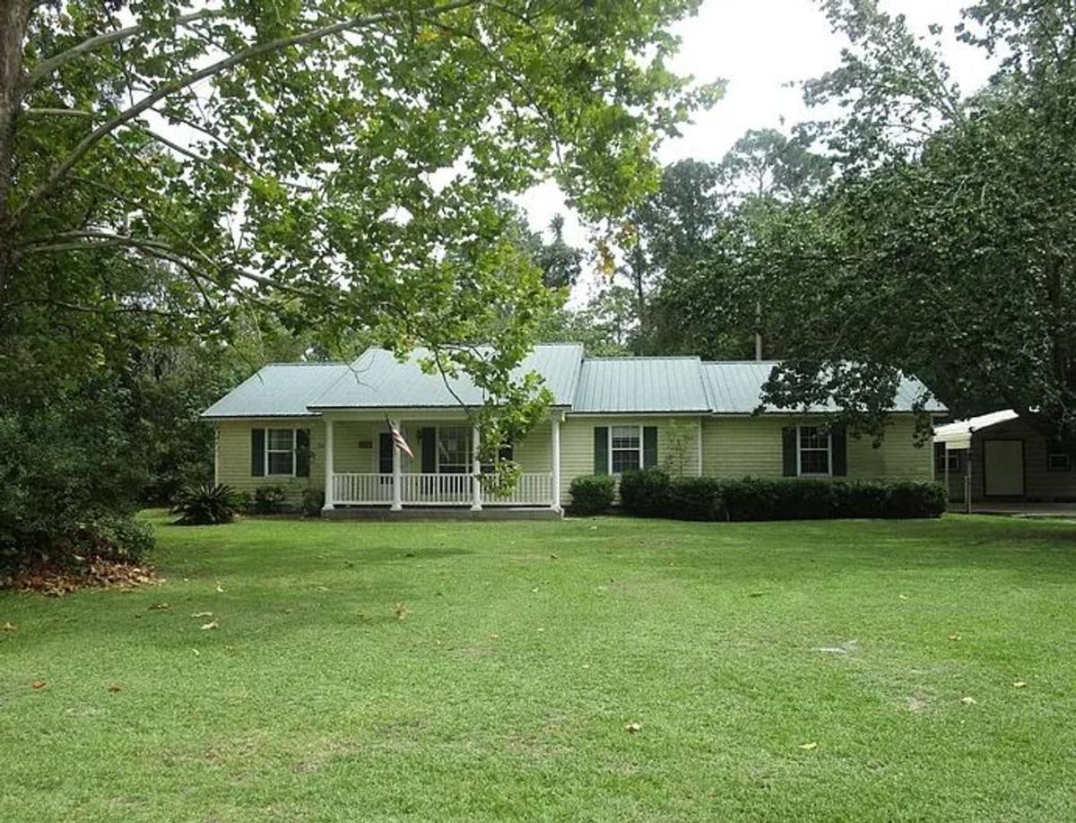 House for rent at 196 Brookview Dr, Valdosta, GA 31602