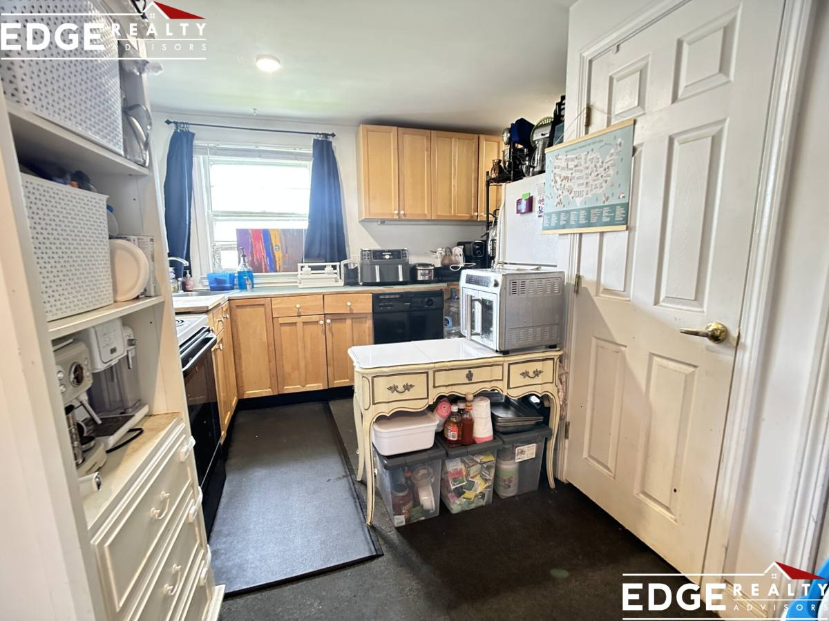 Apartment for rent at 43 May St #2, Cambridge, MA 02138