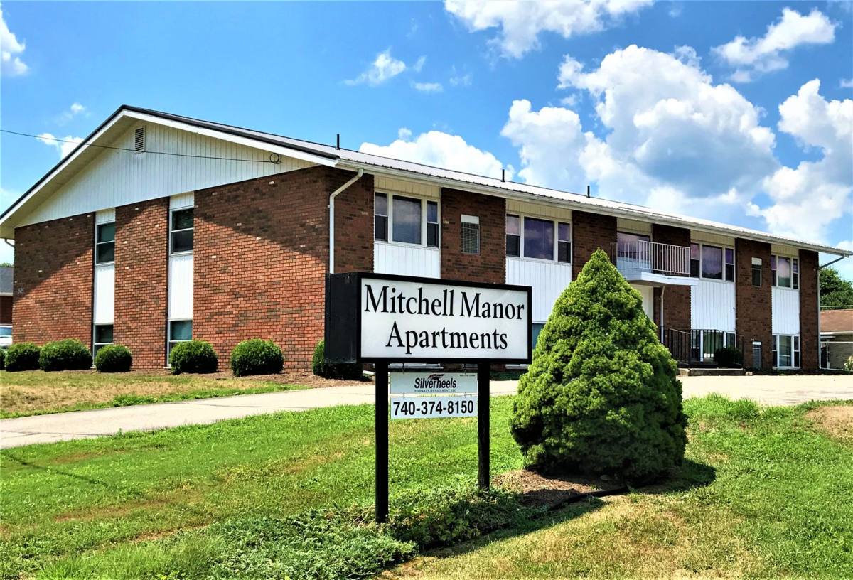 Apartment for rent at 805 Mitchell Ave, Beverly, OH 45715