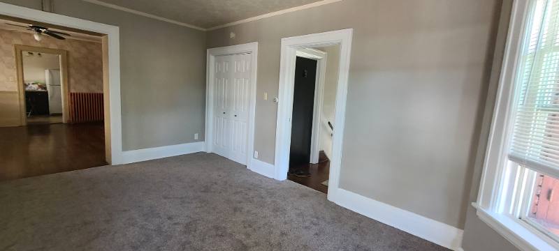 933 W 9th St, Erie, PA 16502