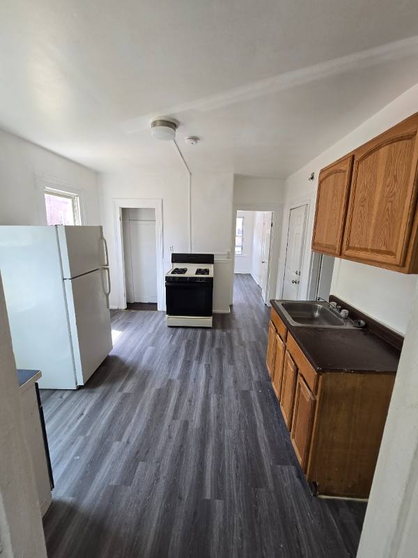 Apartment for rent at 118H Babcock St - 1st Floor, Hartford, CT 06106