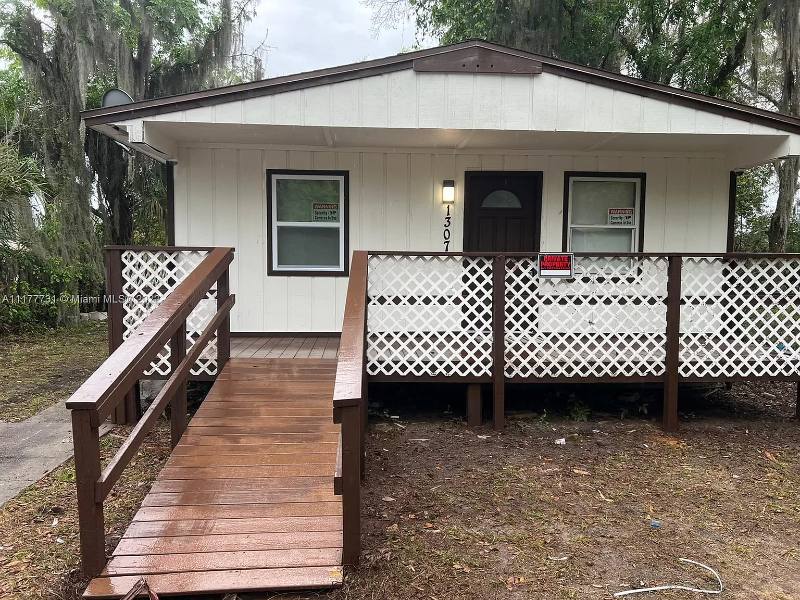 House for rent at 1307 Olive St, Palatka, FL 32177