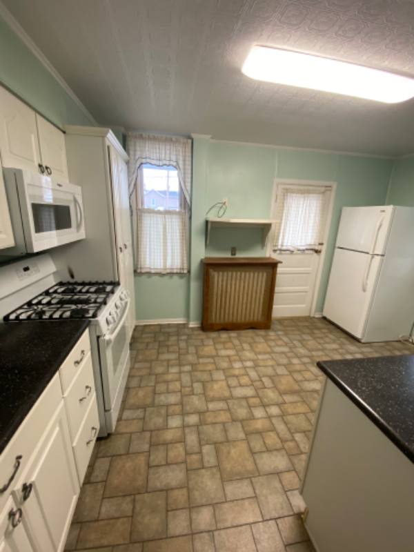 Apartment for rent at 207 Loucks Ave, Scottdale, PA 15683