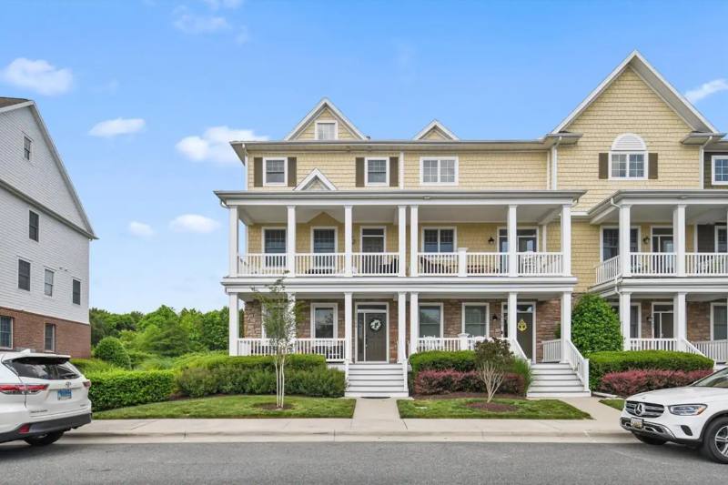 Townhouse for rent at 36366 Azalea Ave, Selbyville, DE 19975
