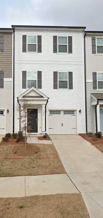 Townhouse for rent at 11009 Woodland Creek Way, Charlotte, NC 28262