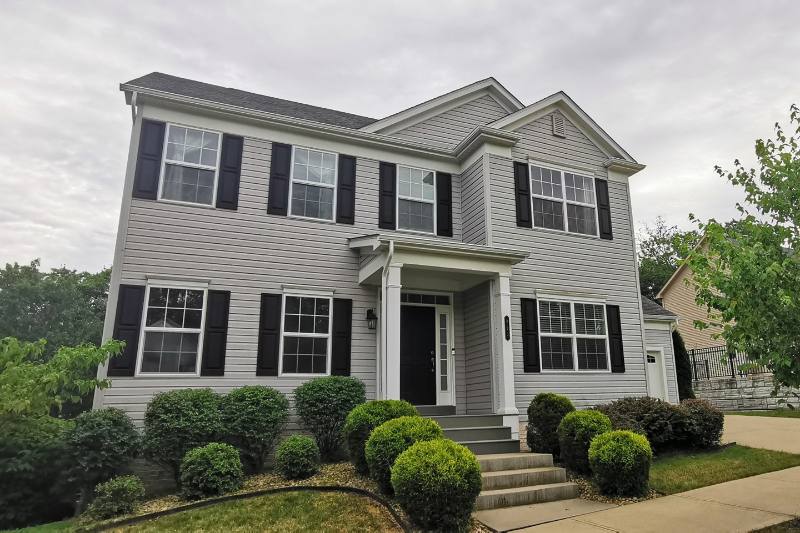 House for rent at 823 Westminster Lane, Cranberry Township, PA 16066