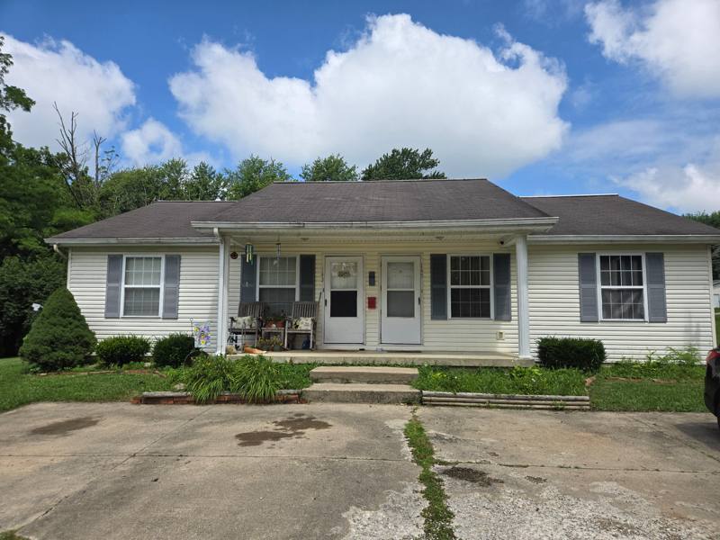 Apartment for rent at 145 Orchard View Lane, Blanchester, OH 45107