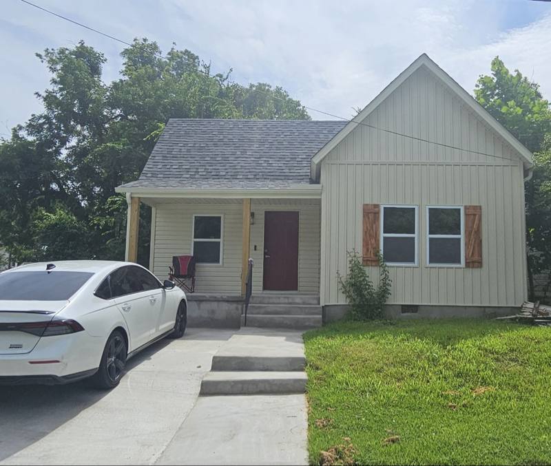 House for rent at 405 Bender St, Little Rock, AR 72202
