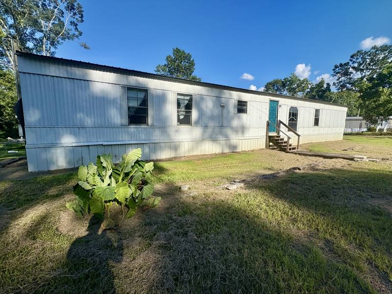 House for rent at 1054 Pecan Dr, McComb, MS 39648