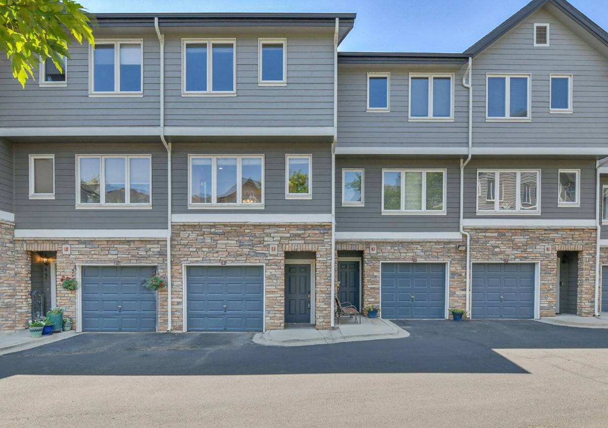 Apartment for rent at 2943 W Riverwalk Circle #R, Littleton, CO 80123