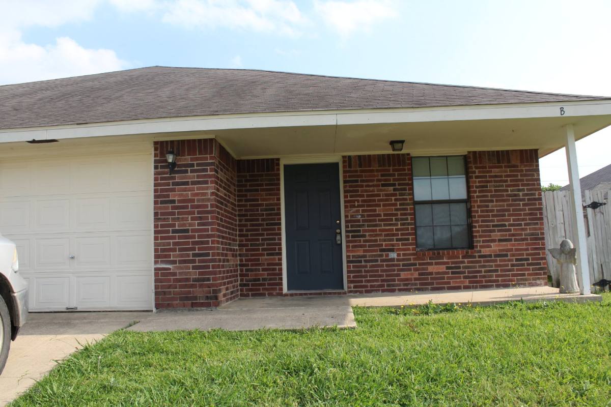 Townhouse for rent at 2706 Alma Dr #B, Killeen, TX 76549